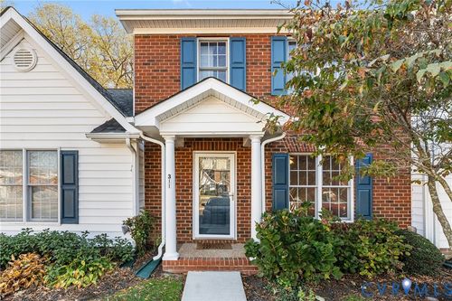 2-311 Robinson St, Ashland, VA, 23005-2141 | Card Image