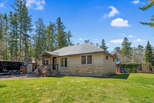 107 Farm Lane, Dunrobin, ON, K0A1T0 | Card Image