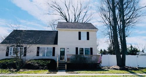 620 Morningside Ave, Union Beach, NJ, 07735-3310 | Card Image