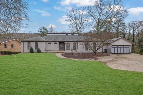 9785 La View Circle, Roswell, GA, 30075 | Card Image