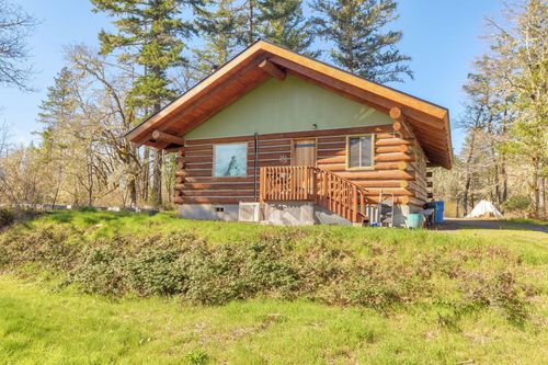 5737 Rockydale Rd, Cave Junction, OR, 97523-9060 | Card Image