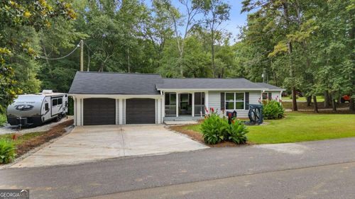 192 Hoke St, Maysville, GA, 30558-2013 | Card Image