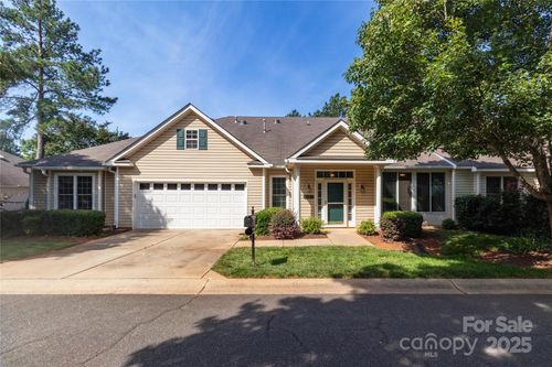 4467 Antelope Ln, Charlotte, NC, 28269-1559 | Card Image