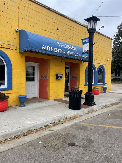 217 & 215 N Front Street, Dardanelle, AR, 72834 | Card Image