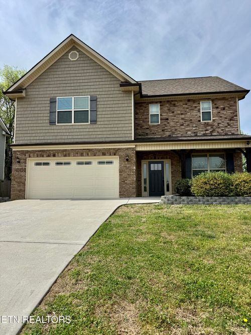 620 Lampwick Ln, Knoxville, TN, 37912-2152 | Card Image