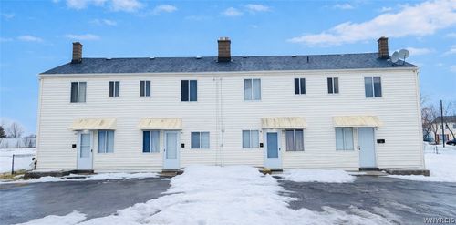 7 Trent Sq, Cheektowaga, NY, 14225-2519 | Card Image