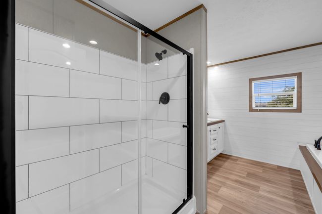 162 Julie Lane Lane, House other with 3 bedrooms, 2 bathrooms and null parking in Kingsland TX | Image 19
