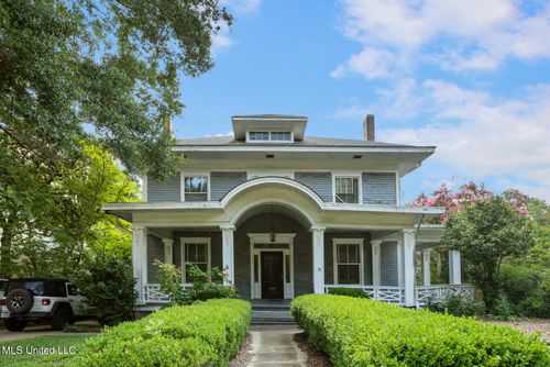 1704 N State St, Jackson, MS, 39202-1143 | Card Image