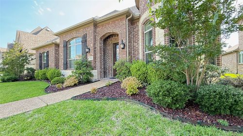 7611 Ridgebluff Ln, Sachse, TX, 75048-6554 | Card Image