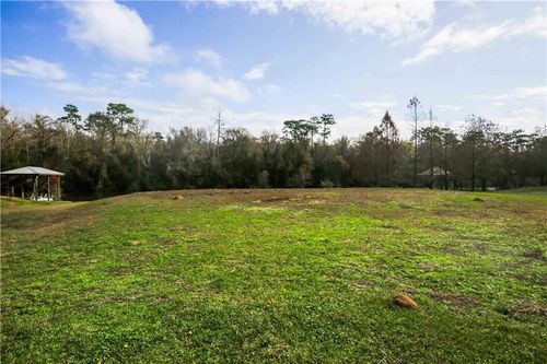 226 Kokomo Ln, Bush, LA, 70431-3901 | Card Image