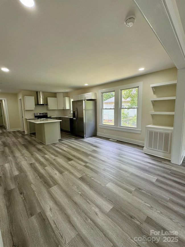 109 Broad St, House other with 3 bedrooms, 3 bathrooms and null parking in Shelby NC | Image 7