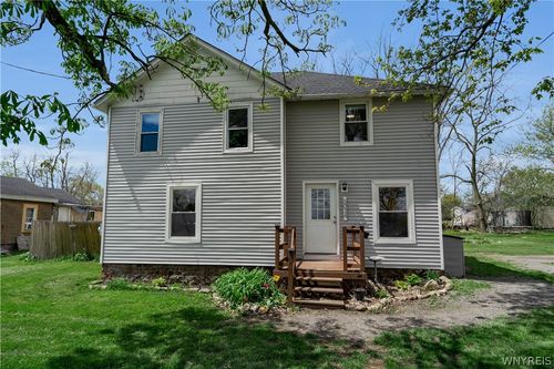 5034 E Shelby Rd, Medina, NY, 14103-9733 | Card Image