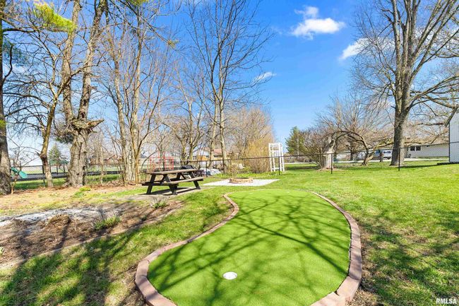 304 W Robinson St, House other with 3 bedrooms, 2 bathrooms and null parking in Goodfield IL | Image 5