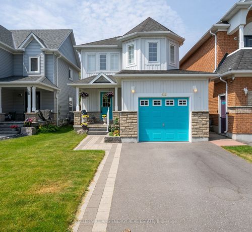 42 Harmer Dr, Newcastle, ON, L1B1M5 | Card Image