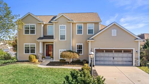 507 Oakmont Dr, Waukesha, WI, 53188-2540 | Card Image
