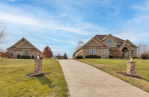 12750 Nw 85th Ave, Grimes, IA, 50111-8837 | Card Image