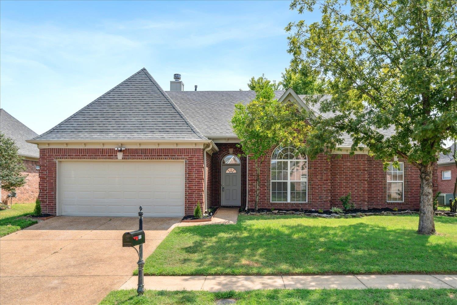 Calderdale Dr, Cordova, TN 38016