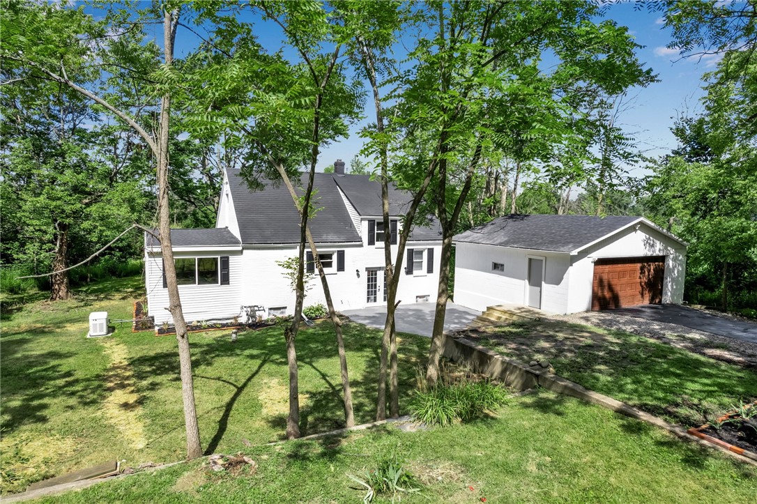 Bunting Rd, Orchard Park, NY 14127