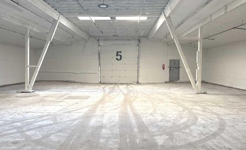 {{alt}} | Card Image