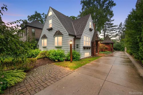 367 Baldwin Rd, Birmingham, MI, 48009-1359 | Card Image