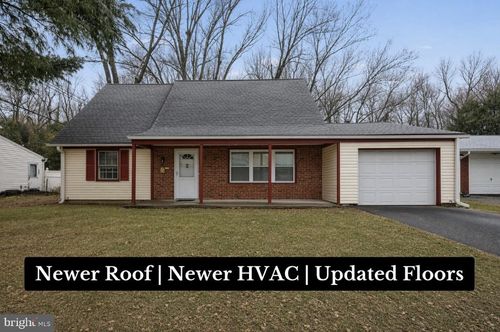 21 Glenview Ln, Willingboro, NJ, 08046-3213 | Card Image