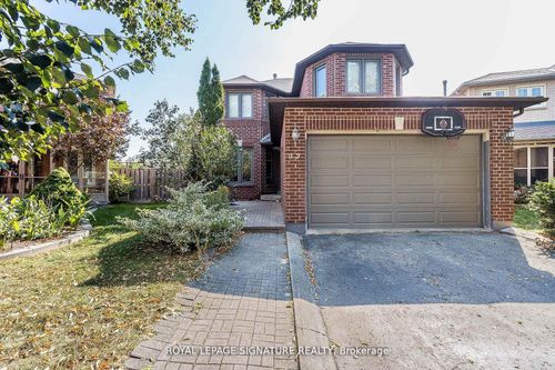 37 Richwood Cres, Brampton, ON, L6X4K8 | Card Image