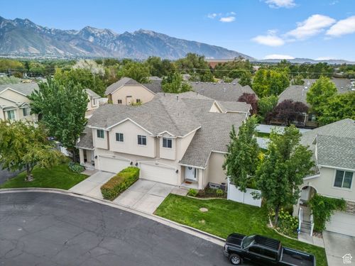 1364 Old Maple Ct, Salt Lake City, UT, 84117-7300 | Card Image