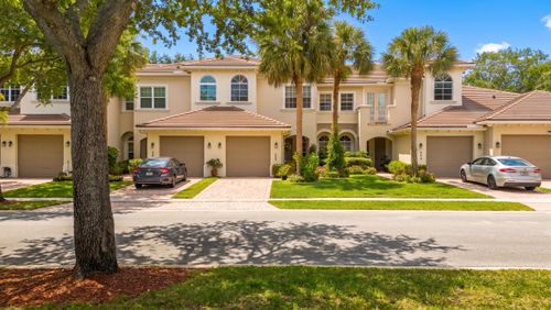 403-6407 Bella Cir, Boynton Beach, FL, 33437-5561 | Card Image