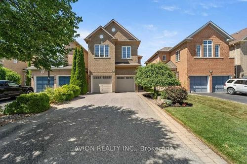 bsmt-56 Golden Oak Ave, Richmond Hill, ON, L4S1Y5 | Card Image