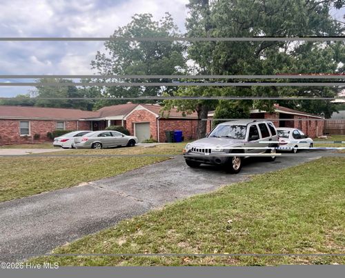 1005 Brownlea Dr, Greenville, NC, 27858-3815 | Card Image