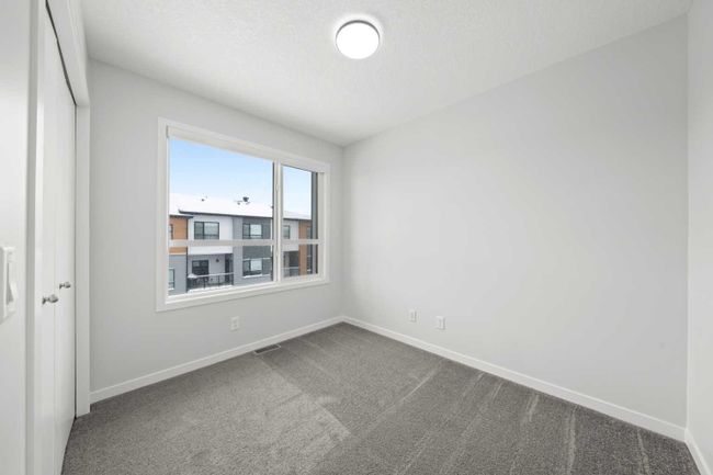 148 - 42 Cranbrook Gardens Se, Home with 3 bedrooms, 2 bathrooms and 4 parking in Calgary AB | Image 24