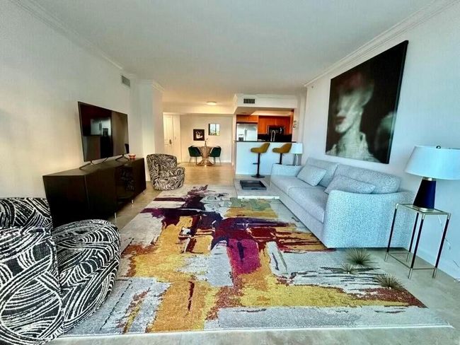 APT-401 - 99 Se Mizner Blvd, Condo with 2 bedrooms, 2 bathrooms and null parking in Boca Raton FL | Image 21