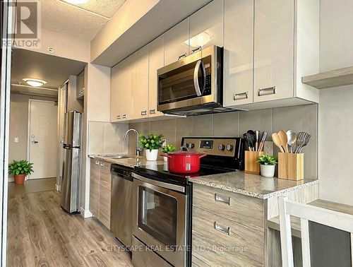 511-308 Lester St, Waterloo, ON, N2L0H9 | Card Image