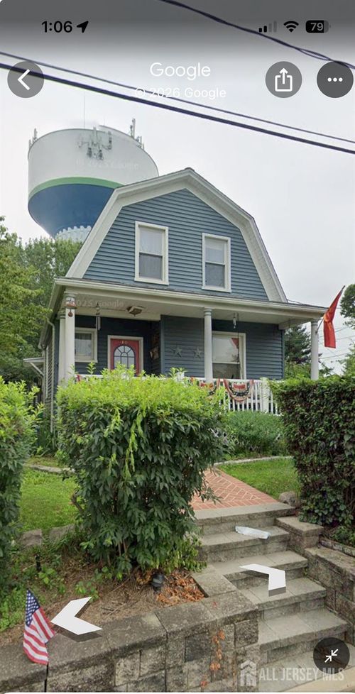 10 Ericson Ave, Helmetta, NJ, 08828-1109 | Card Image