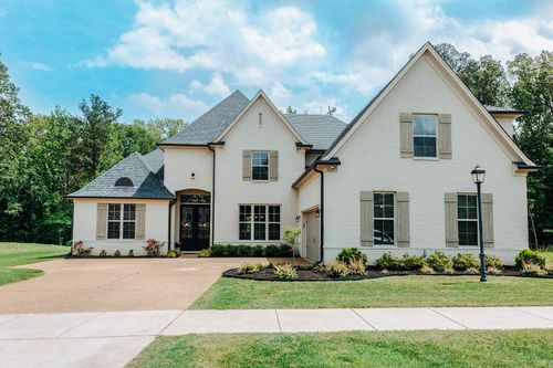 5118 Lawrenceburg Ln E, Lakeland, TN, 38002-1120 | Card Image
