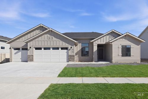 8167 E Cool River Loop, Nampa, ID, 83687-5626 | Card Image