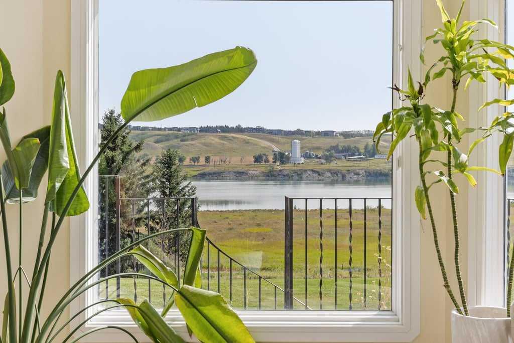 Residential in Rural Rocky View County 4