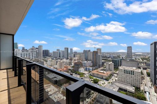 apt-3219-398 Ne 5th St, Miami, FL, 33132-2142 | Card Image