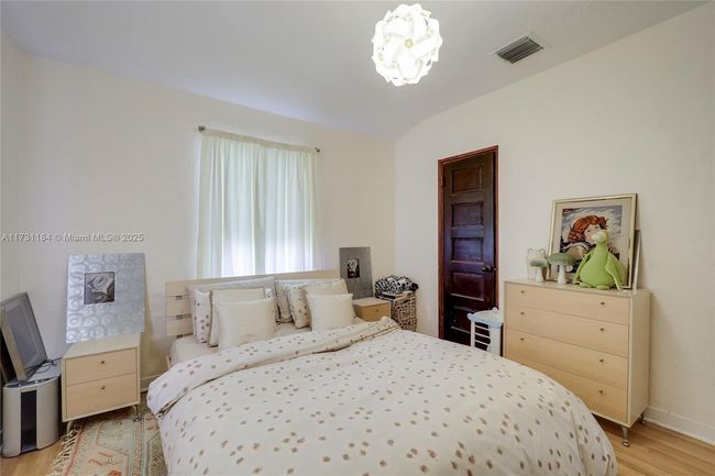6121 Lagorce Dr, House other with 4 bedrooms, 2 bathrooms and null parking in Miami Beach FL | Image 20