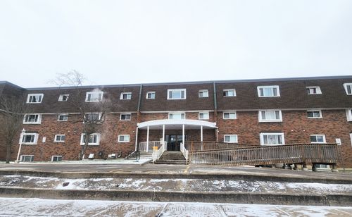 409-845 Kyle Crt, Brockville, ON, K6V6K7 | Card Image