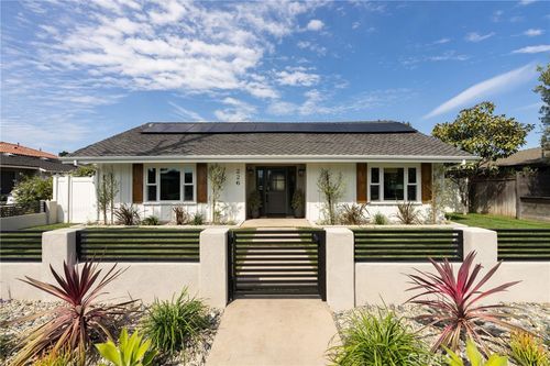 226 Santa Isabel Ave, Costa Mesa, CA, 92627-1568 | Card Image