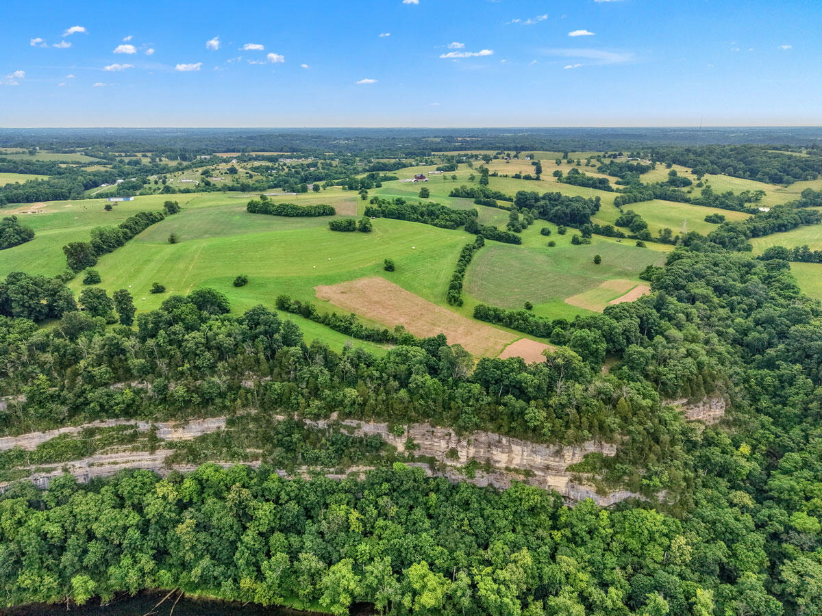 Land in Lancaster