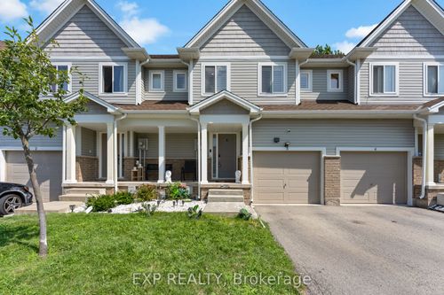 3-60 Canterbury Drive, St Catharines, ON, L2P3M8 | Card Image