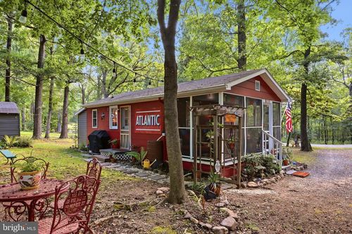 305 Raccoon Dr, WINCHESTER, VA, 22602-3503 | Card Image