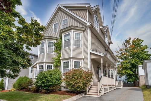 1-123 Russell St, Waltham, MA, 02453-4294 | Card Image