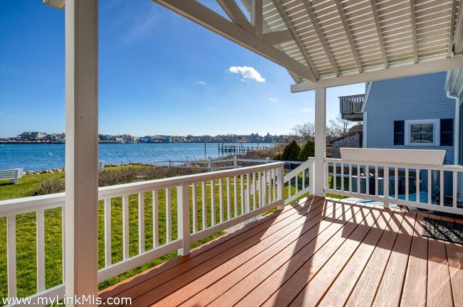 UNIT-5 - 47 E Chop Dr, Condo with 1 bedrooms, 1 bathrooms and null parking in Oak Bluffs MA | Image 13