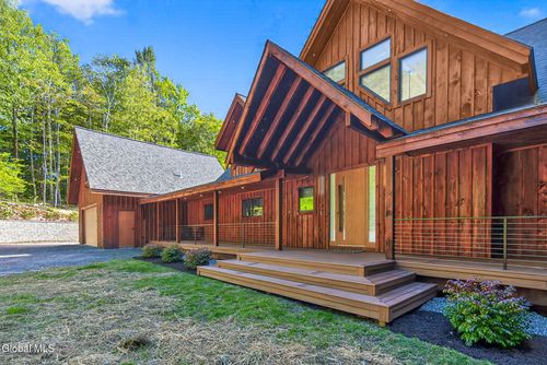 110 Old Rd, Windham, NY, 12496-5429 | Card Image