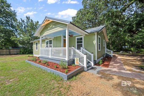 407 Armstrong Ave, Bay Minette, AL, 36507-3413 | Card Image
