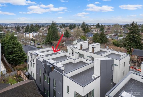 b-8324 16th Ave Nw, Seattle, WA, 98117-3609 | Card Image