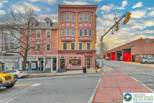 401-601 Northampton St, EASTON, PA, 18042-4238 | Card Image